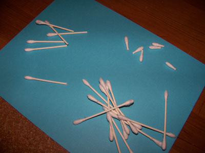 q-tip snowflake craft for preschool